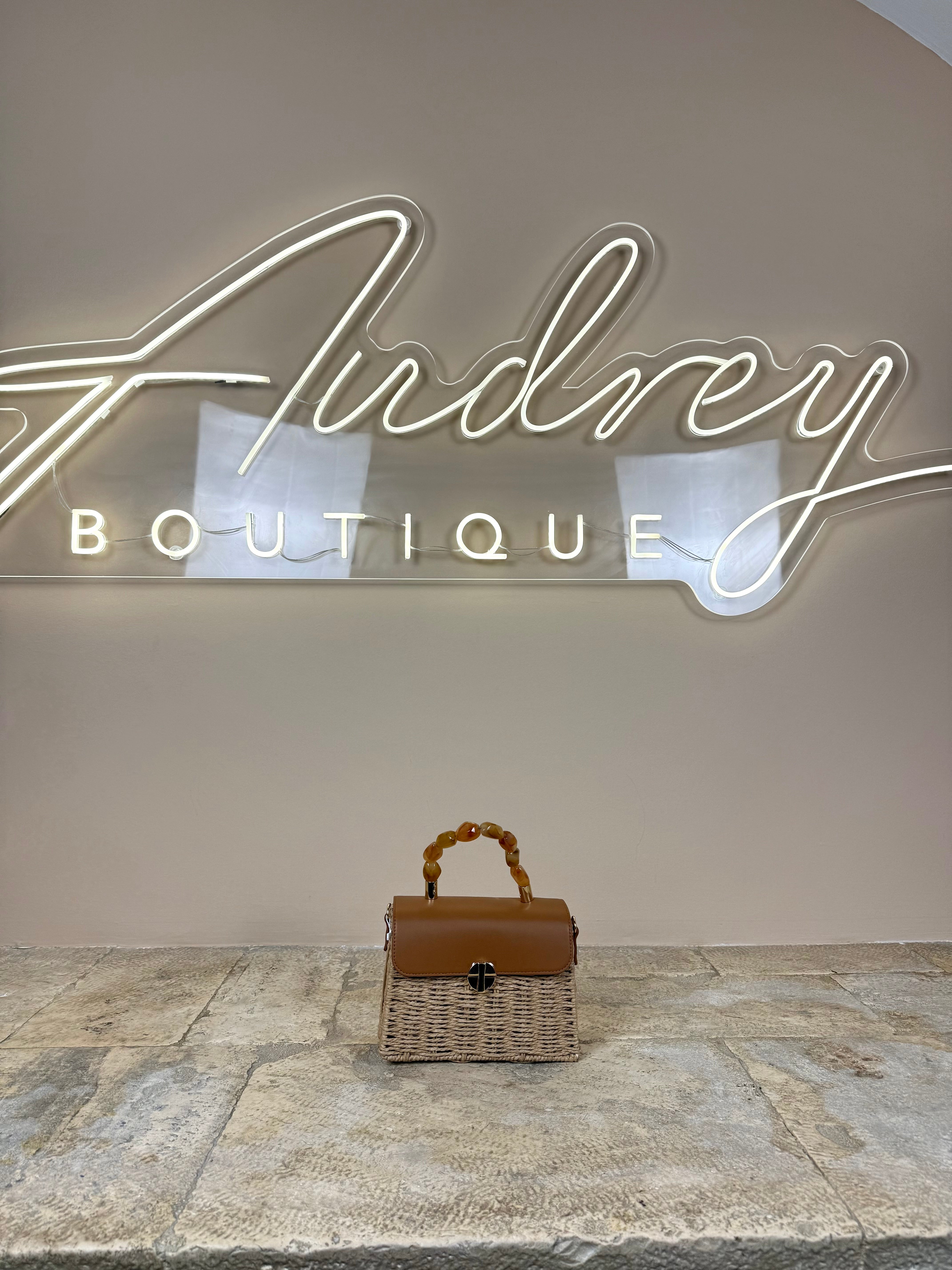 Borsa Numa