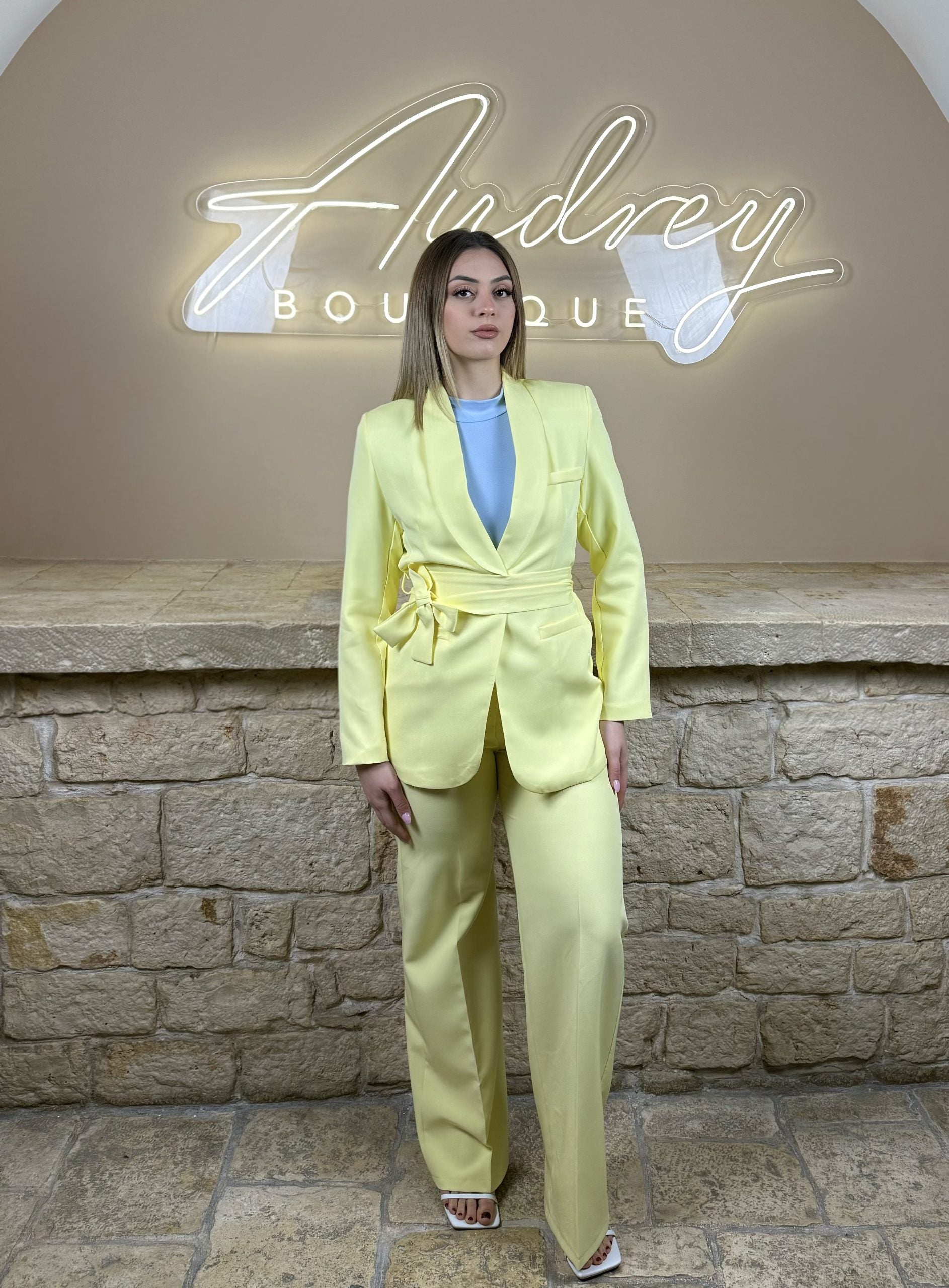 Tailleur Yellow